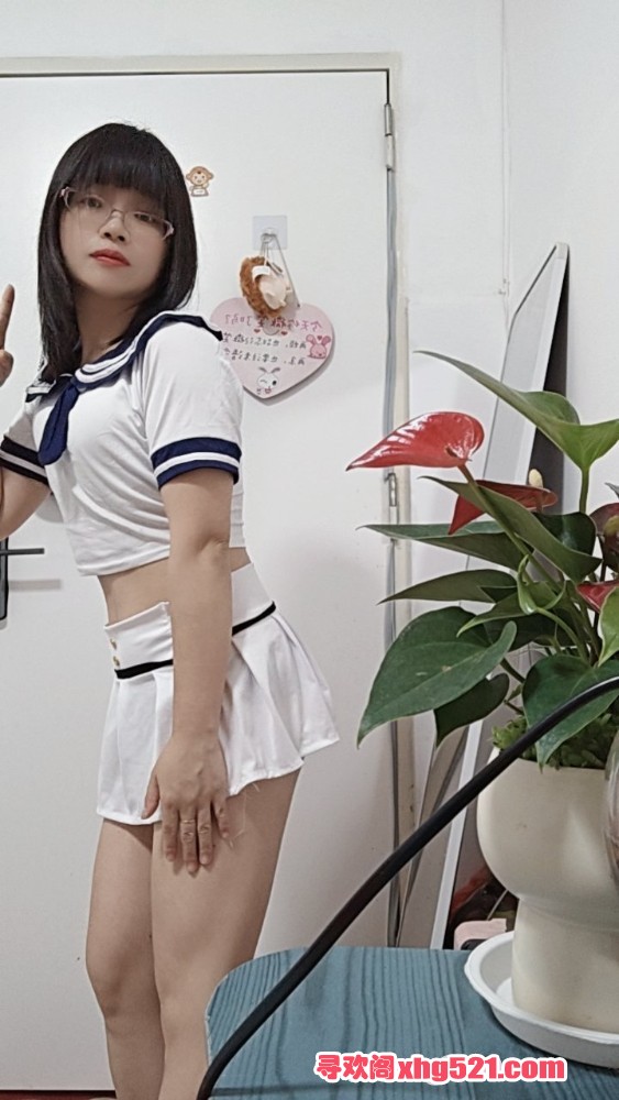 210752p1ix19bl95x1371k.jpeg