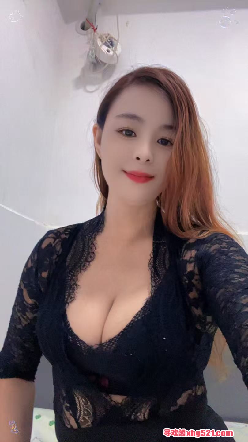 210445g6688q9zebq9499c.jpg