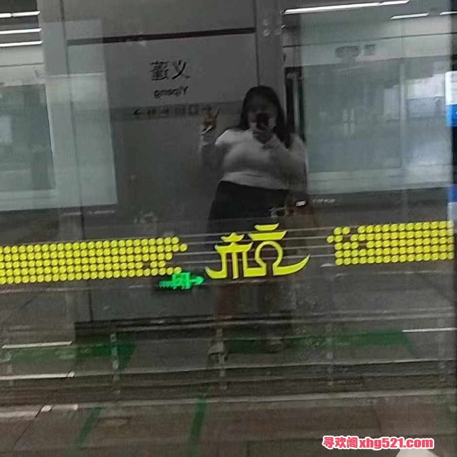 135055xrm1kcmsqs5v5v94.jpg