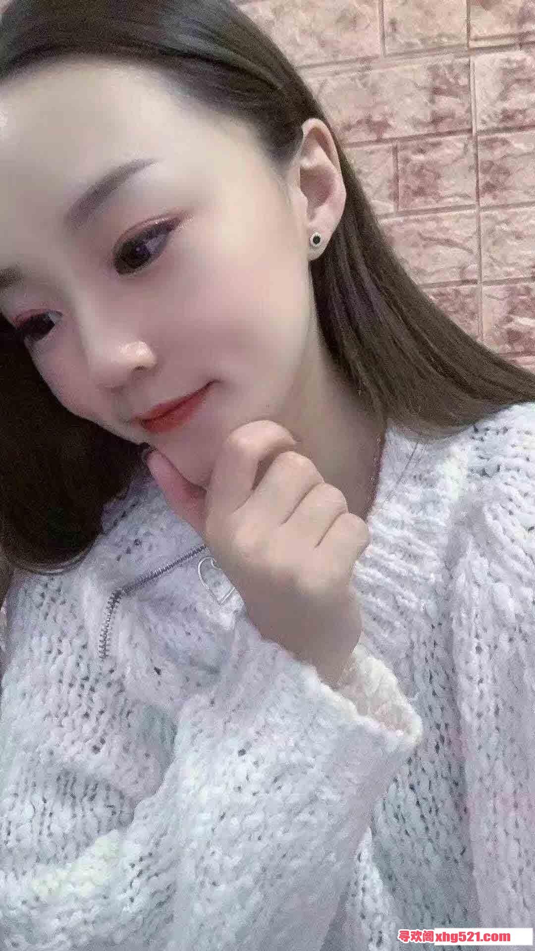 202839u77gq0aqbqik666b.jpg