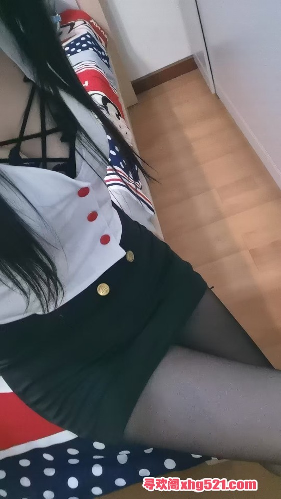 144448byrqkz055z3zr52e.jpg